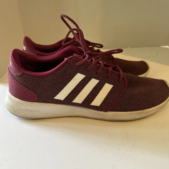 Adidas Womens US Size 9 Cloudfoam QT Racer BC0006 Red Maroon White Sneaker Shoes - Picture 2 of 8